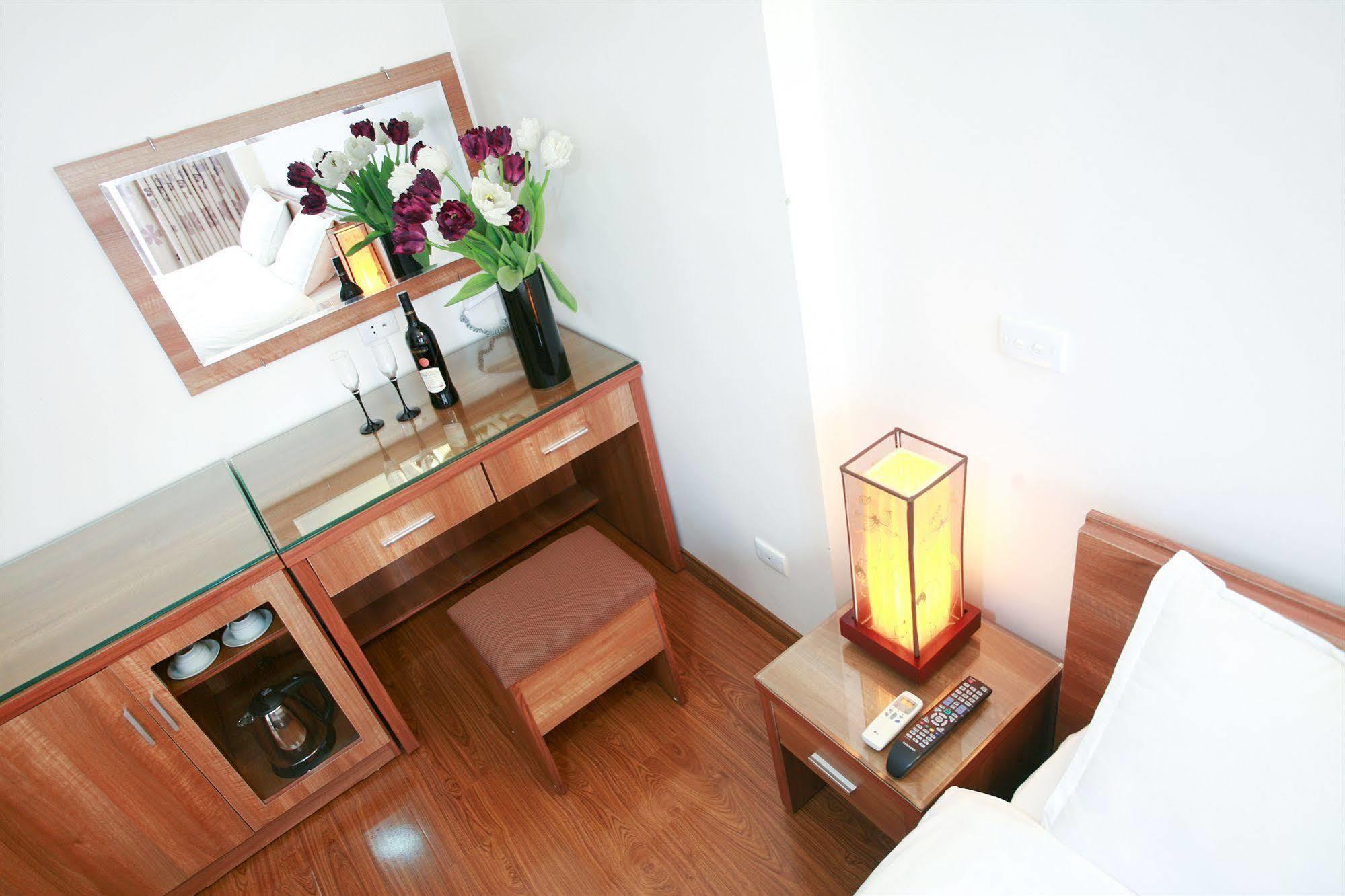 Especen Hotel Ханой Экстерьер фото